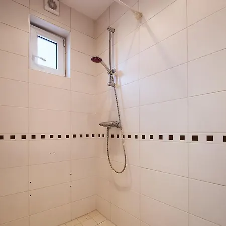 Stratum's 3 No Kitchen Αϊντχόφεν